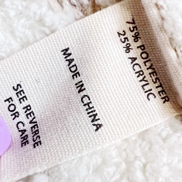 Gilded Intent Oversized Cropped Chenille Sweater - Size XS/Small - Picture 7 of 8